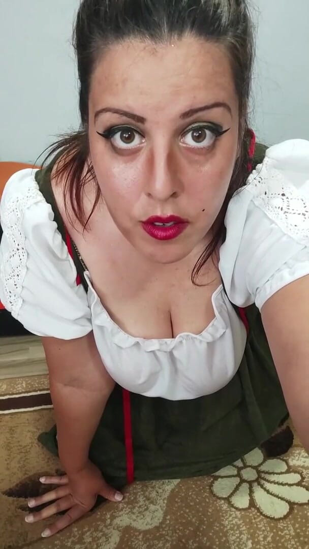 Young_strawberry: Erika Robot è qui per te
