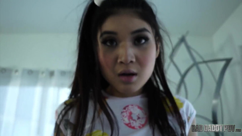 BadStepFamilyPov: Brenna Sparks yang bertatu disembur perutnya daripada ayah tiri