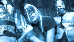 German BDSM MMV: 독일 지배 장면 - 페티쉬 기어의 금발