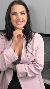 Evelin Stone Wants to Be the Sugar Baby - Brunette Realtor Shows Perky Tits, Sucks Cock & Takes Facial
