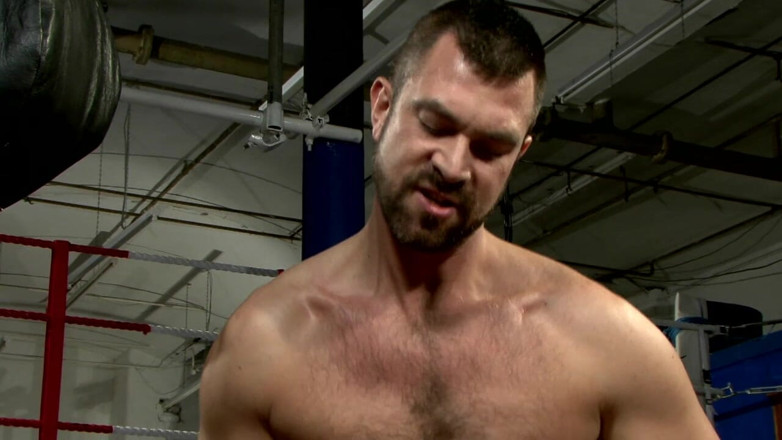 UK Naked Men: Pulling Punches