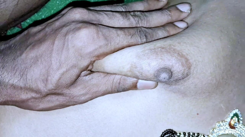 Bhabi: Bonita indiana fode por hasband