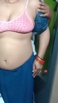 Bhabhi Lover Watch This Full Video.