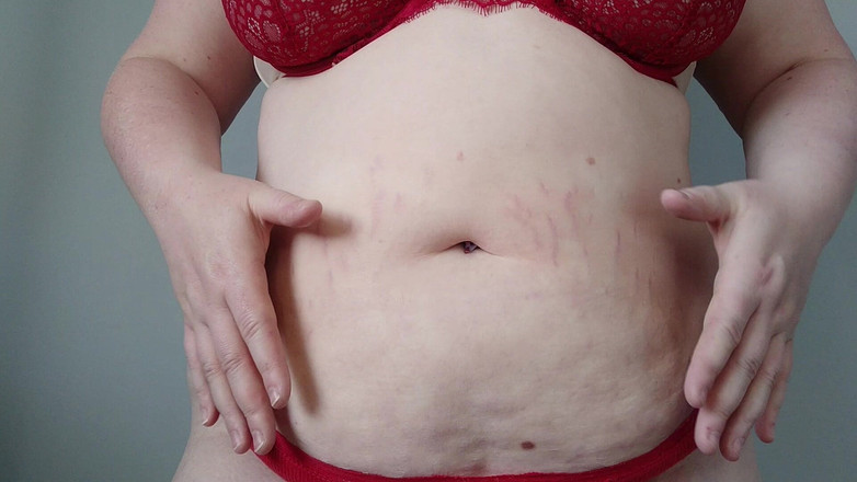 Julie_Bliss: Julie Bliss - Giantess Belly Play