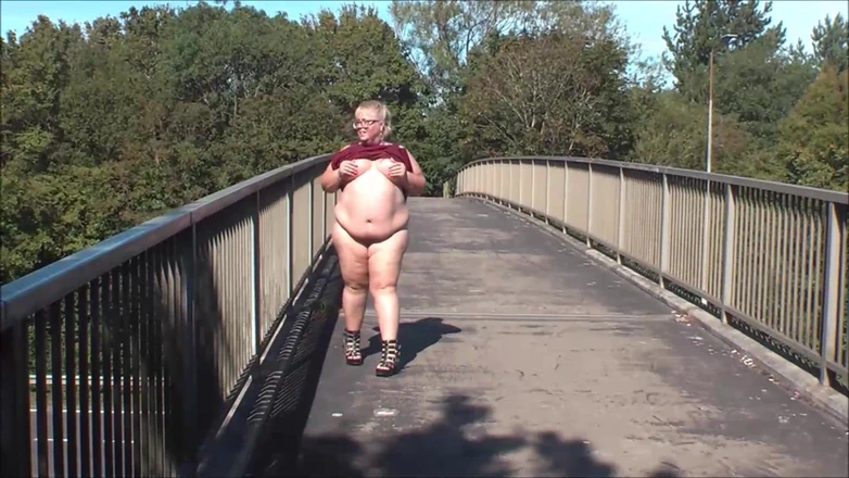 Lexie Cummings: A Walk and Strip on the Road Bridge