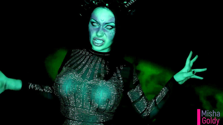 Goddess Misha Goldy: 악마의 선택 : 영원히 고통또는 살아 삼켜