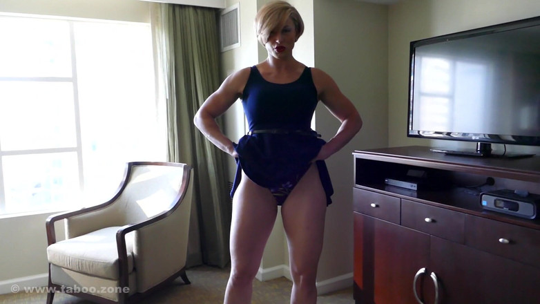 Nude Sportswomen: Mă piș pe criminali și pe escroci