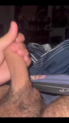 TwinkTony: Sledujte, jak si honí Hehe