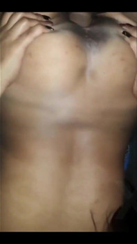 Вони трахають мене на вечірці і без презерватива