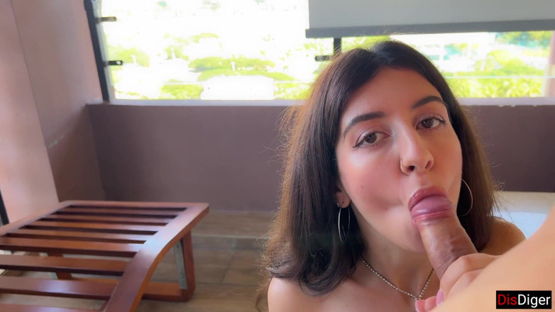 Dis Diger: Jiran miang melancap di balkoni semasa Pervert Peeps - Katty West...