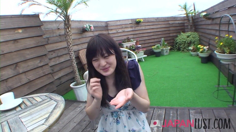 Japan Lust Gold: Remaja Jepun kecil molek dengan pepek yang sangat berbulu