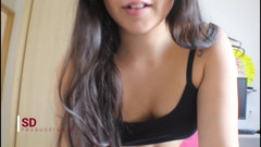 MelanieCaceres: Saya mengongkek hamba yang datang ke rumah saya untuk membaiki...