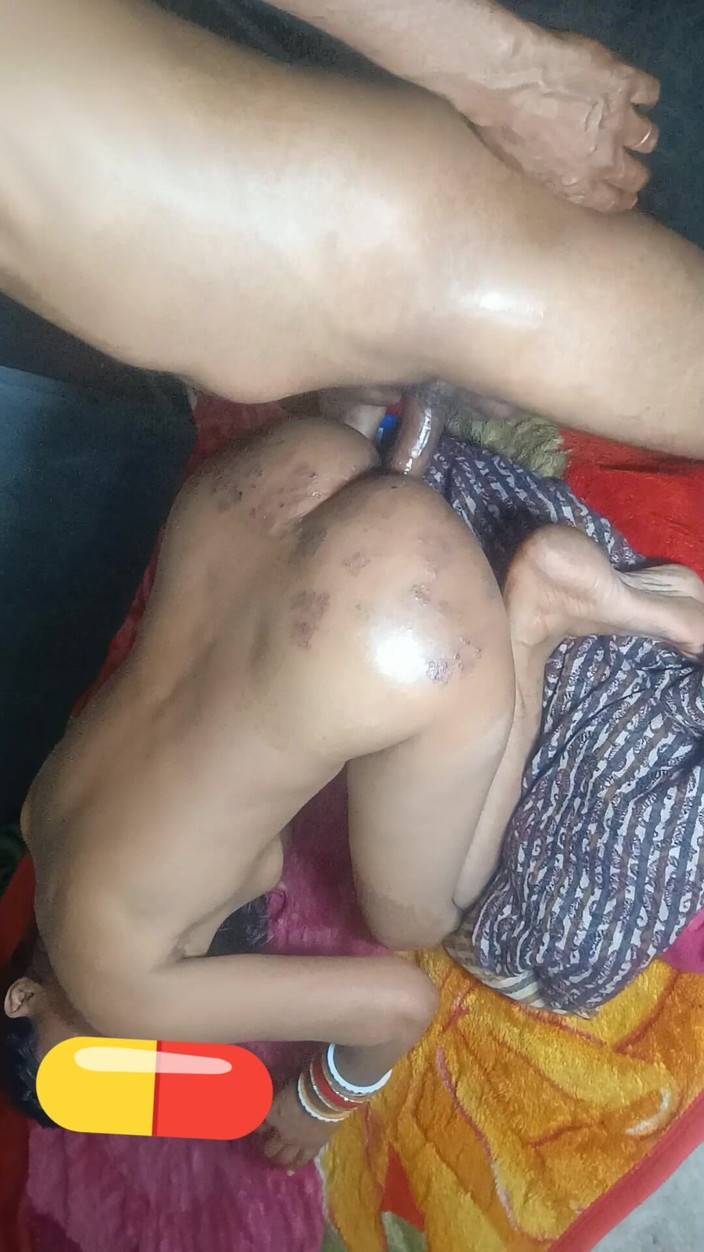 Mrandmrsvema22: Một cậu bé người Ấn đụ âm hộ khít khao của tôi và...