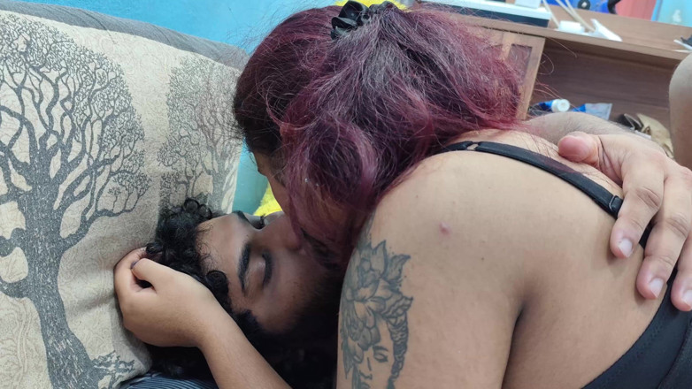 Vaigavarun45: Girl Play with Penis She Kisses Boy Lips Then Boy...