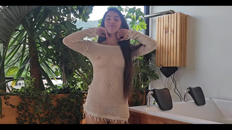 SharonDeluxe: ¡Ayúdame a encontrar el bikini correcto que es perfecto para...