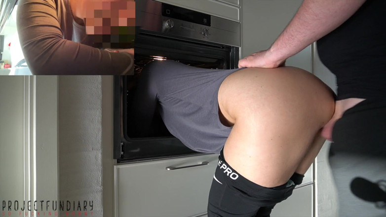 Projectsexdiary: Nechráněná žena v domácnosti se zasekla a šuká