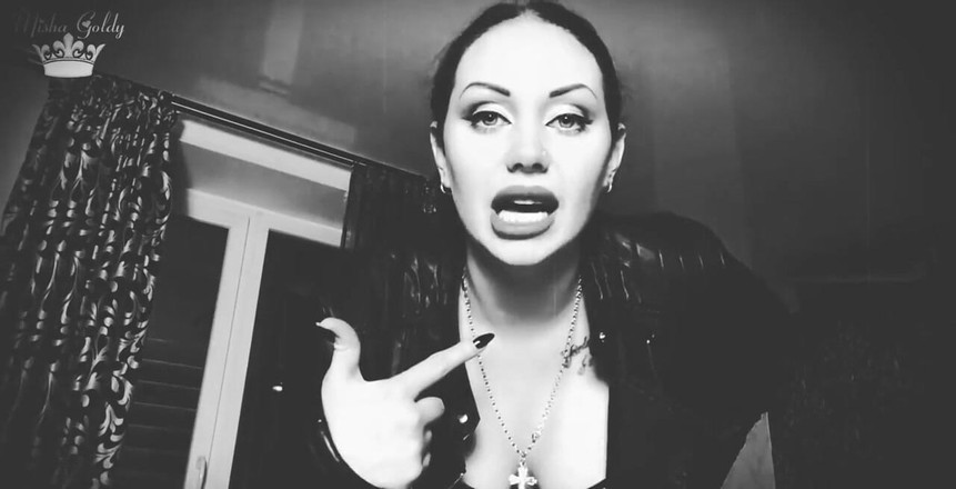 Goddess Misha Goldy: 私はあなたの家にいます...引き分けて弱かった...何もできない...お前が持っている全てを奪う...新しいクリップはもうすぐ!