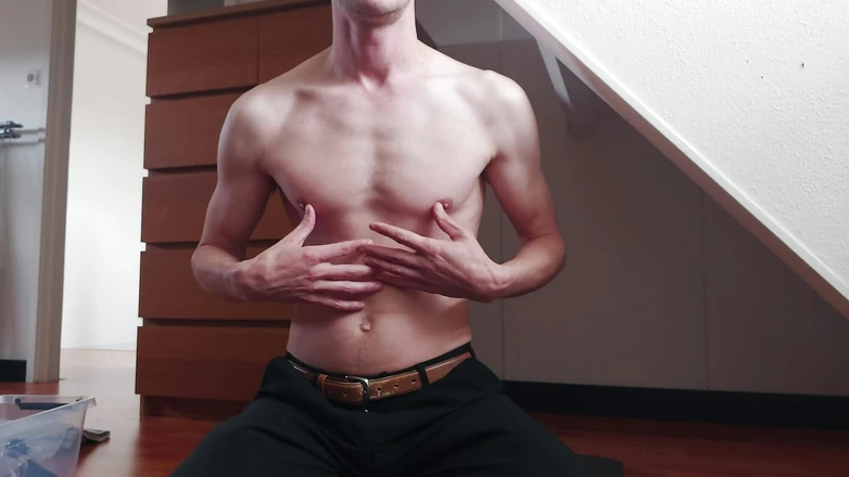 SteveSmokeHolland: Knullar min dildo i samma storlek