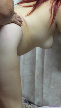 Julieta se bucură de vibratorul ei, este foarte excitată și vrea o pulă adevărată