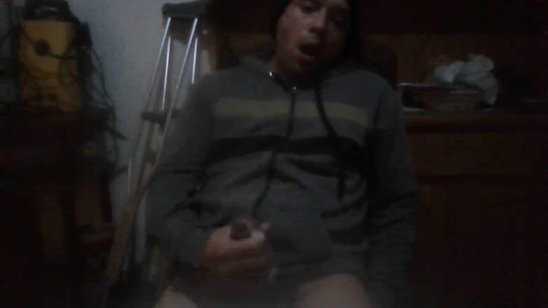 PablitaGatita: セクシーな男!ホットボーイは乳を全部取り出します!