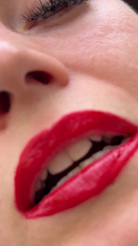 Riesin lippen, mund, zunge fetisch 4k