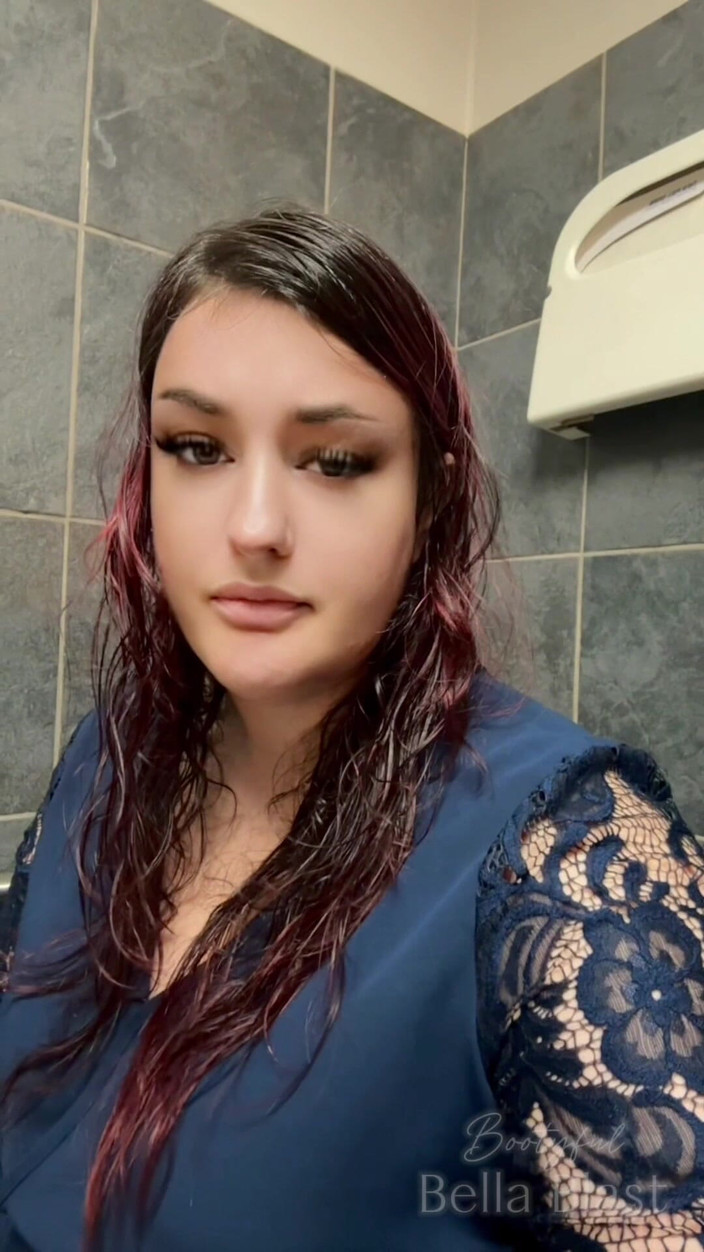 BellaBlast: Awek montel dengan mata kenalan kentut dan balak menjilat sudut...