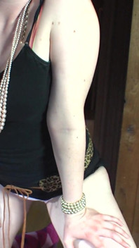 Petite Teasing