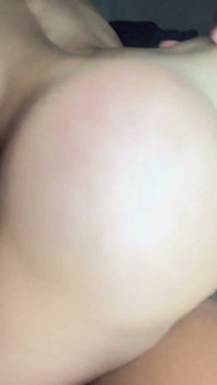 흑인 대물 자지에게 따먹히는 금발의 핫와이프