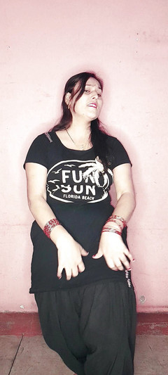 pujaprem: Danza nuda con puja