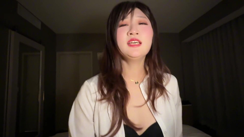 Chloe Lin: Digoda Oleh Dua Rakan Sekerja Yang Cantik Dalam Perjalanan Perniagaan!...