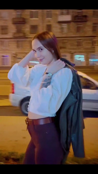 Гей, ходи сюди, я поцілую тебе! Нічні прогулянки чудові, чи не так?