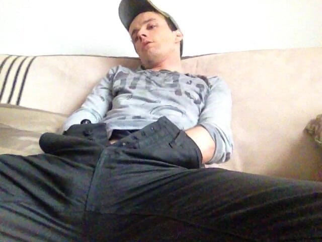 Makaik: हैंडजॉब बॉय