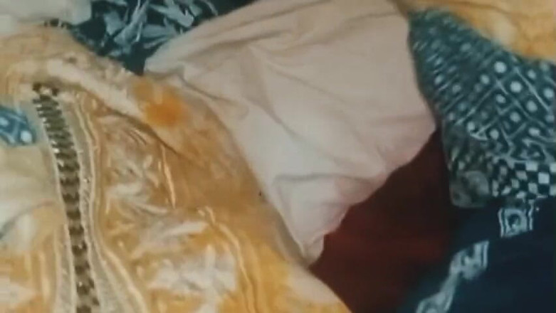 SHAKRATASNEEM: Hintli seksi çok ateşli güzel göt büyük göt