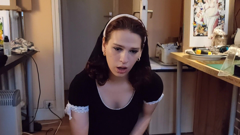 Melodyfluffington: Une salope s’habille de façon provacative, pipes et sodomie