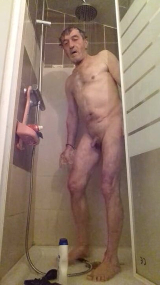 Charlotin: Gay man plays with a sex toy