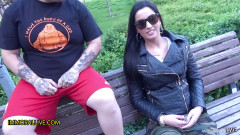 Immoral POV: Ngajak ngentot pantat cewek semok rambut cokelat ini!