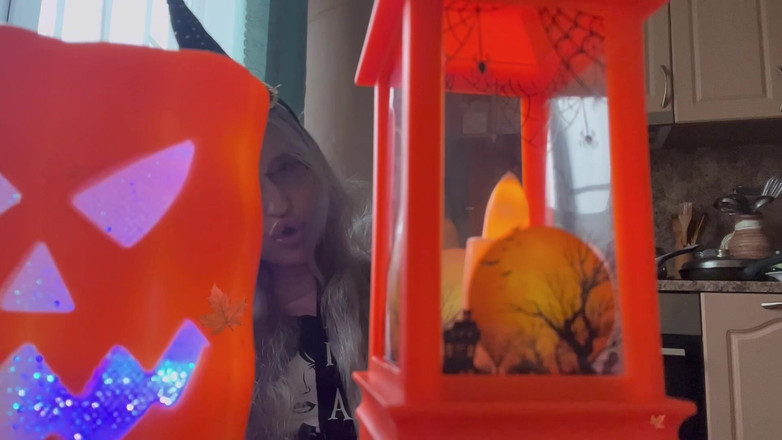 FinDom Goaldigger: Une moue pour ta déesse, transformation des lèvres, féminisation, findom