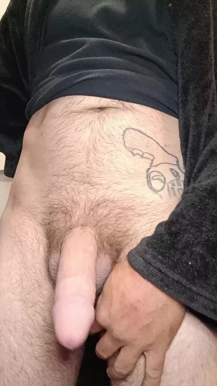 Dominic334: Rate Daddy's Cock