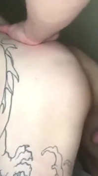 L'ex ragazzo mi scopa selvaggiamente