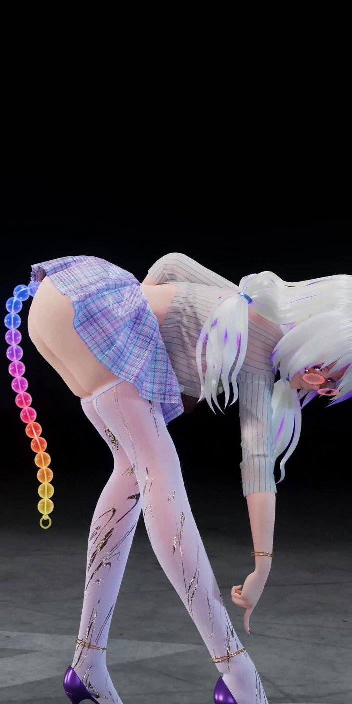 MikuMotion: 전화번호 애널 플러그; 비드 체인; 맨바닥의 울트라 쇼트 스커트; 화이트 스타킹