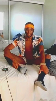 Mavi tangalı seksi 31