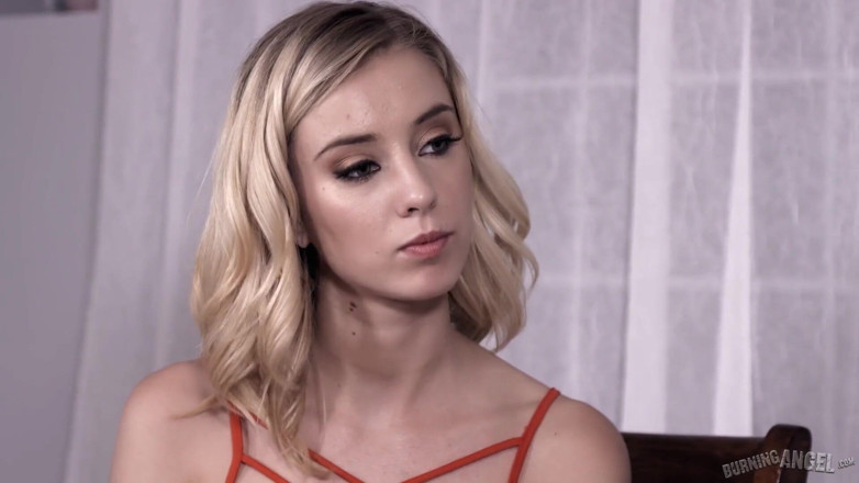 Burning Angel: Heißer engel, babysitter bei einem vorsprechen - haley reed
