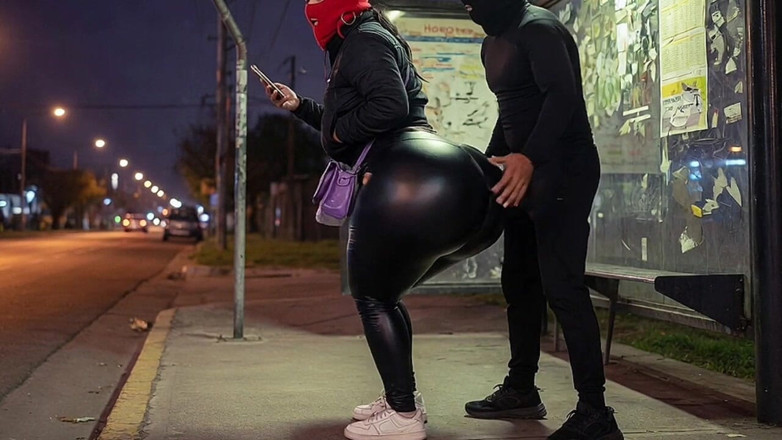 Animate golden: Big Ass Latina in Tight Leather Pants at Bus Stop...