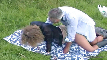 Your Choice Movies: Couple daring fucking outdoors