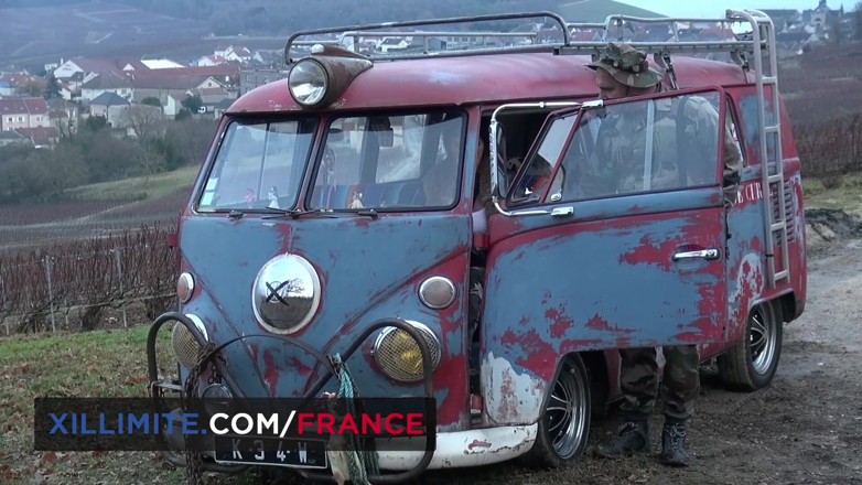 Made In France: Sexo a três com Luna Rival e 2 caçadores
