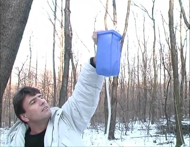 Enema Extreme And Top Girls: Jocuri cu clismă