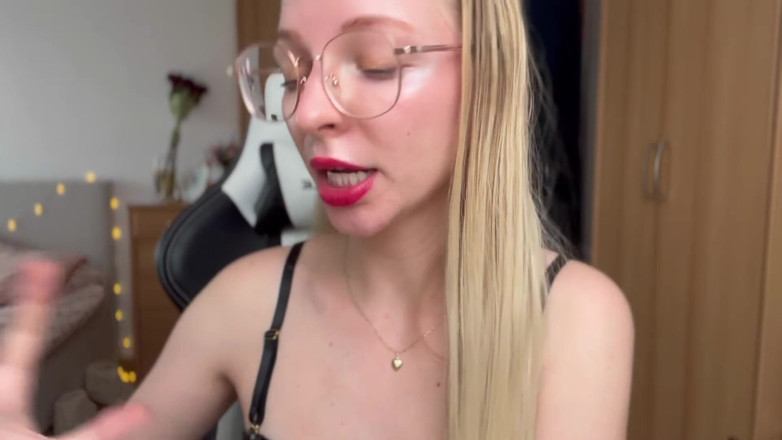 Goddess_Bella_Rae: Asmr rollenspel ongepaste en onbeleefde behandeling