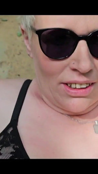 Frivol Spazieren Gehen, Ficken Und Pissen