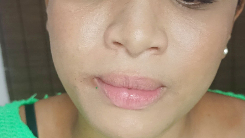 Xamy_97: Fetish untuk menggigit berus kayu