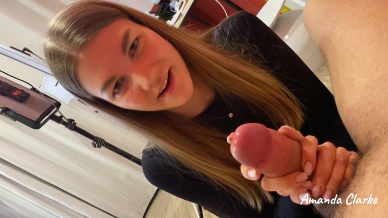 Amanda_Clarke: Handjob Between Shooting Backstage Behind the Shooting